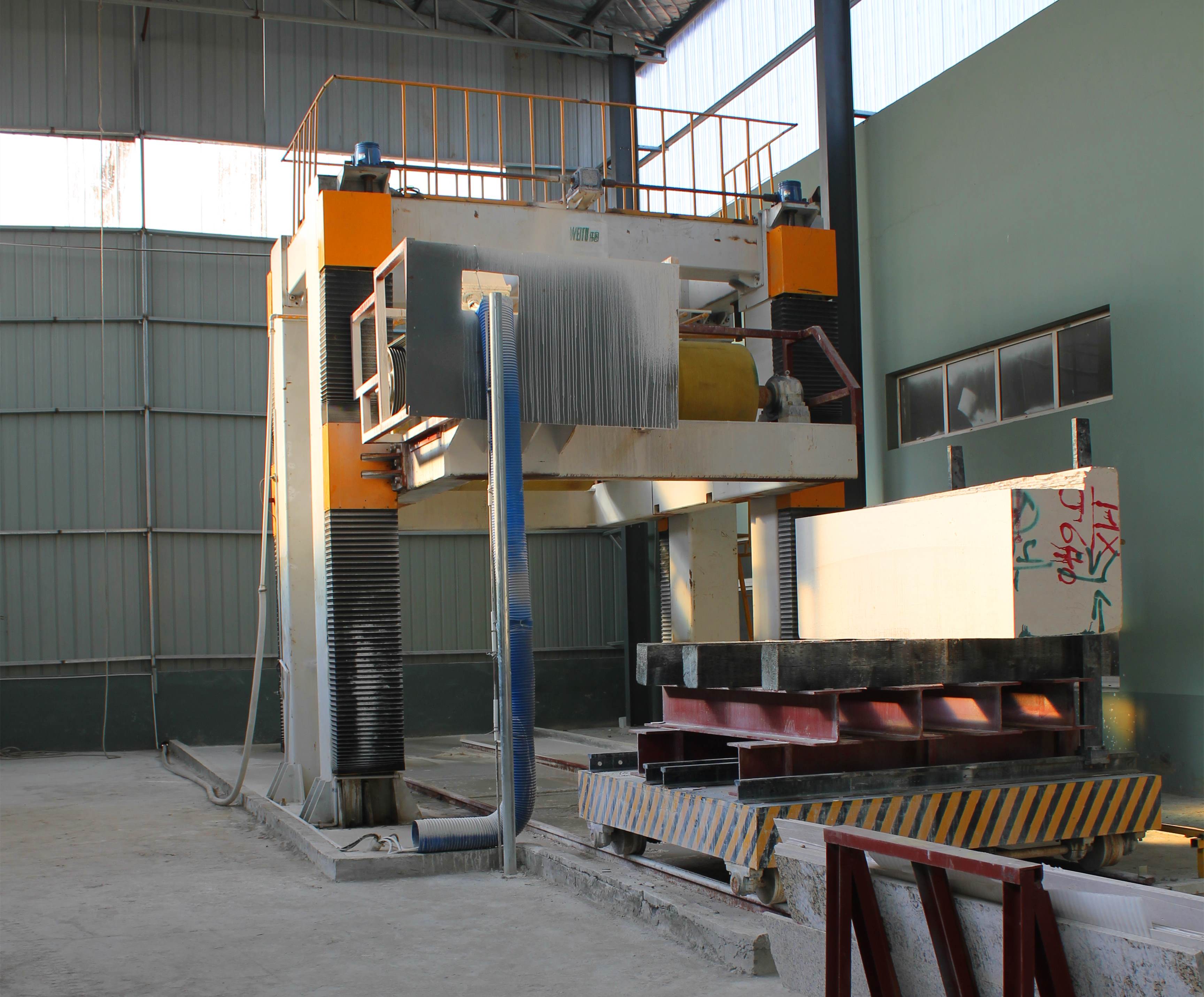 1596424073722571.jpg 三代线切设备4_副本.jpg